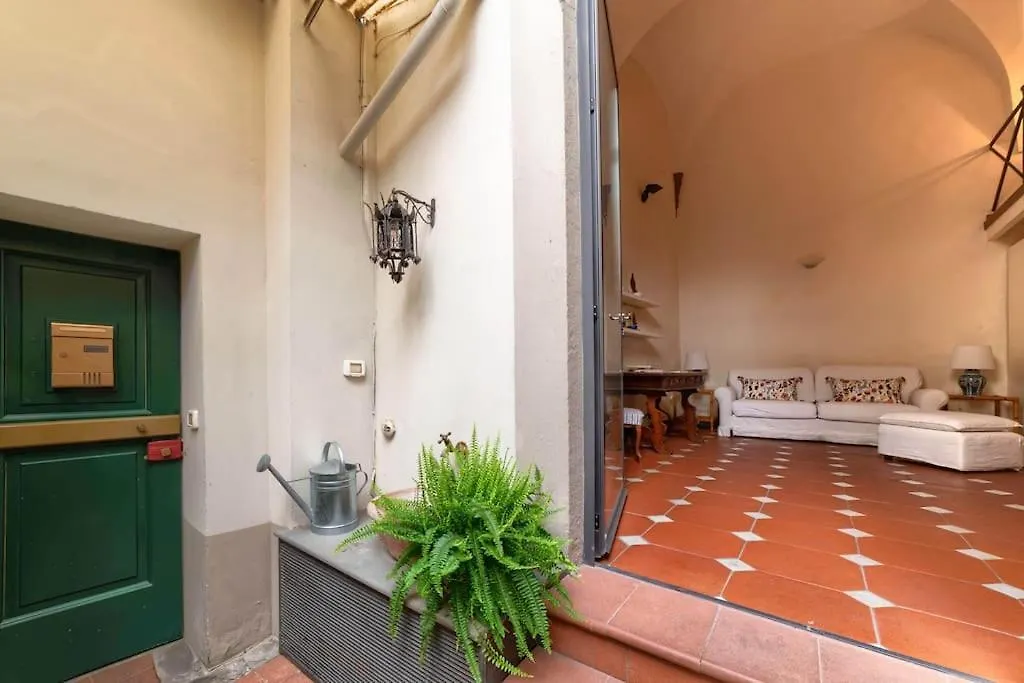 Le Colonne Palazzo Machiavelli Apartment Florence 0*,